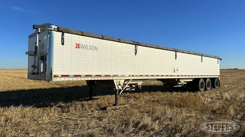 2015 Wilson Pacesetter Hopper Bottom Trailer