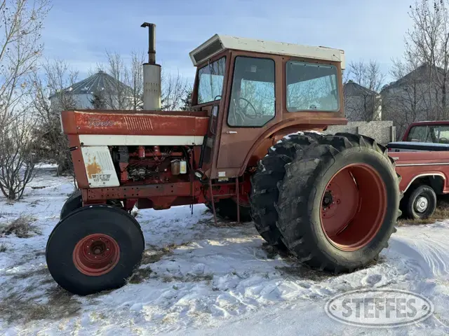 1973 Farmall 1066