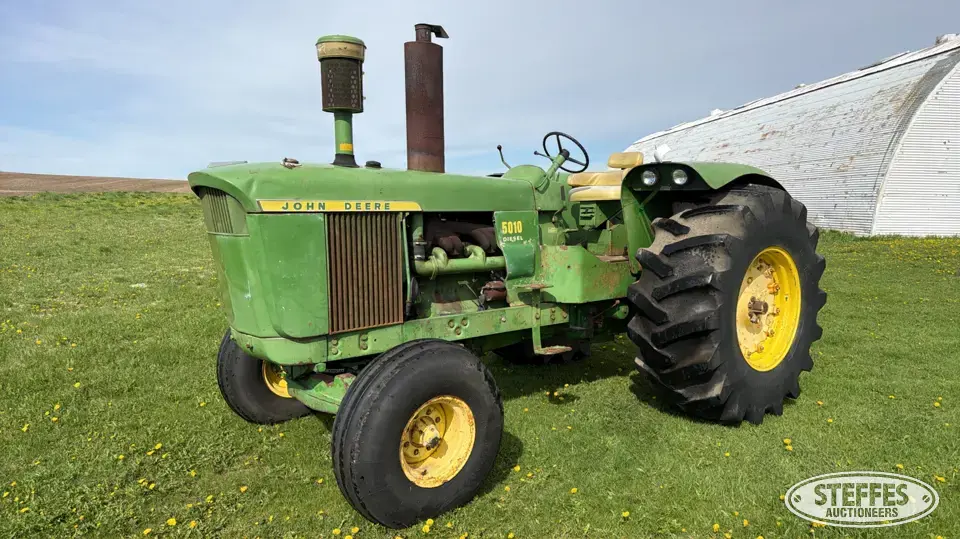 1965 John Deere 5010 2WD Tractor