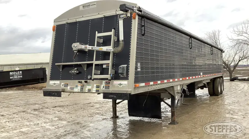 2008 Wilson DWH-550CB Commander Hopper Bottom Trailer