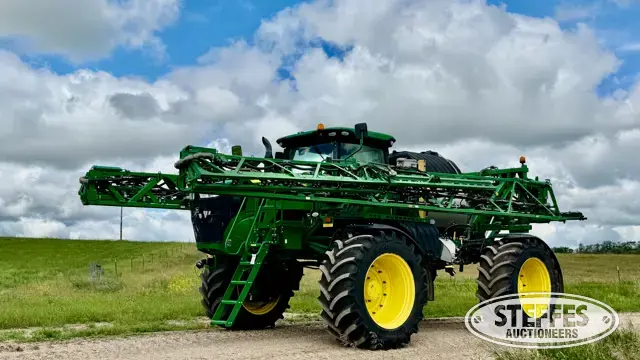 2019 John Deere R4045
