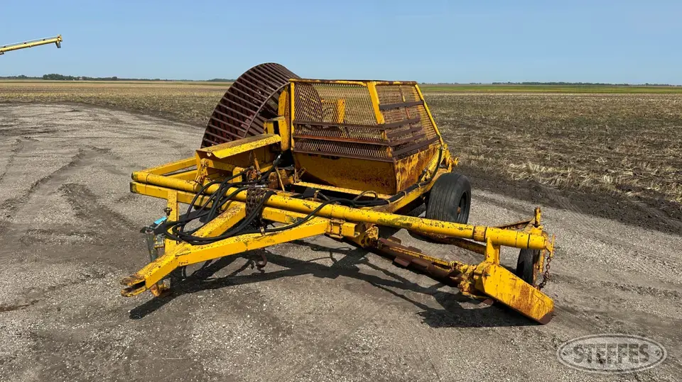 Haybuster 106 Rock Picker
