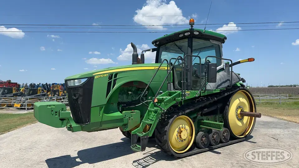 2017 John Deere 8370RT Track Tractor