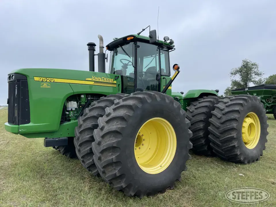2007 John Deere 9520 4WD Tractor