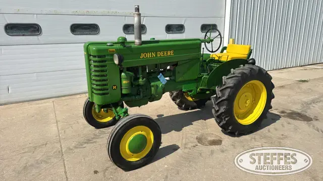 1950 John Deere M