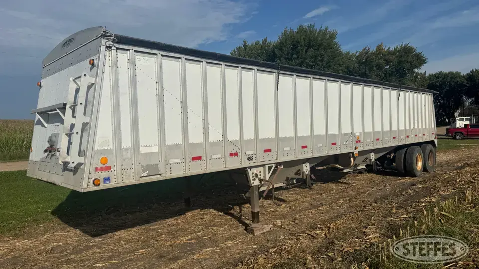 1998 Cornhusker Hopper Bottom Trailer