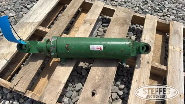 Wishek hyd. cylinder