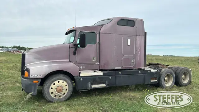 1996 Kenworth T600