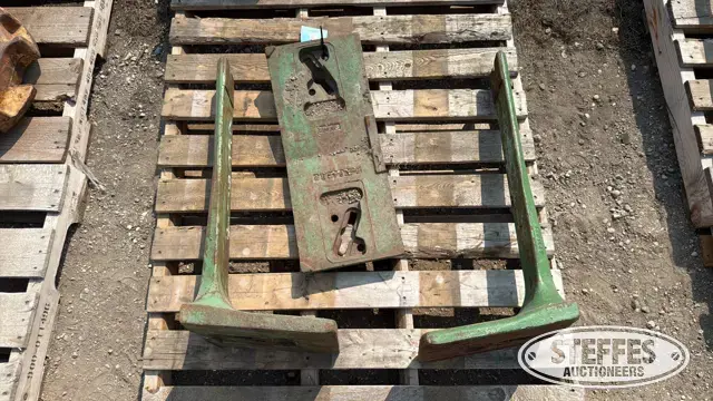 John Deere weight brackets & slab weight