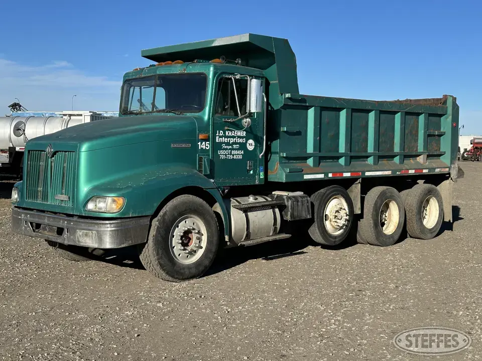 1999 International 9100 Dump Truck