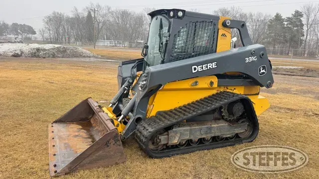 2019 Deere 331G