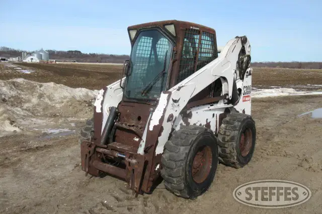 2010 Bobcat S300