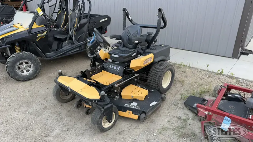 2004 Cub Cadet Tank Lawn Tractor