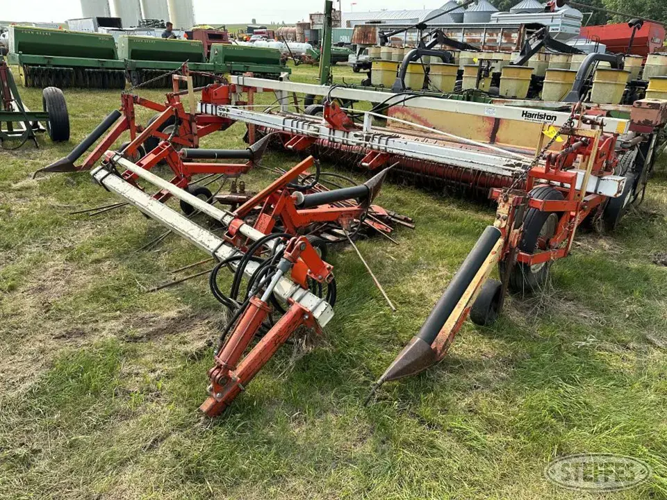 Harriston 5301 Edible Bean Windrower