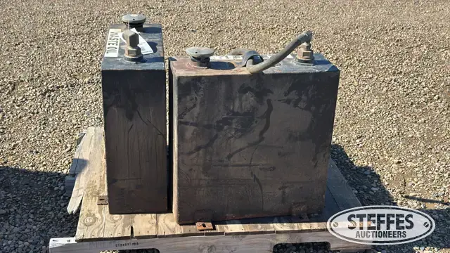 (2) Fluid tanks