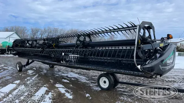 2014 MacDon FD75-S