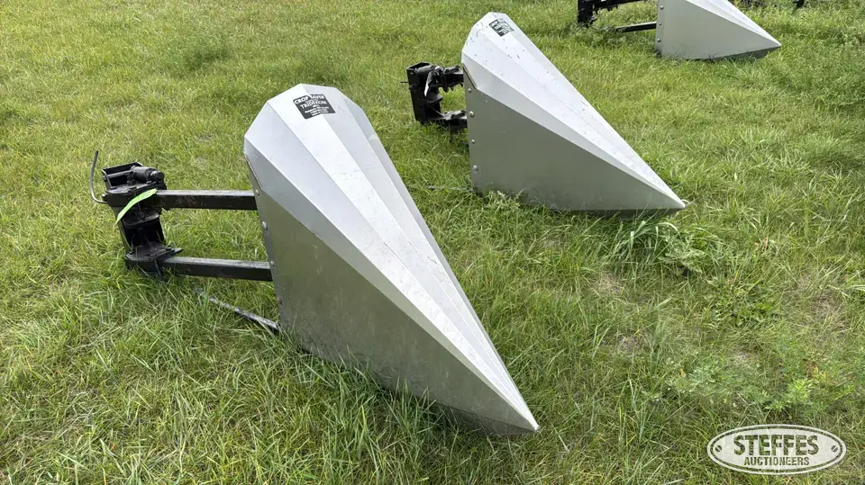 (4) Tridekon Cropsavers Farm Support Item
