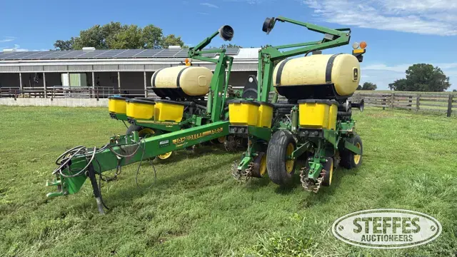 1996 John Deere 1760
