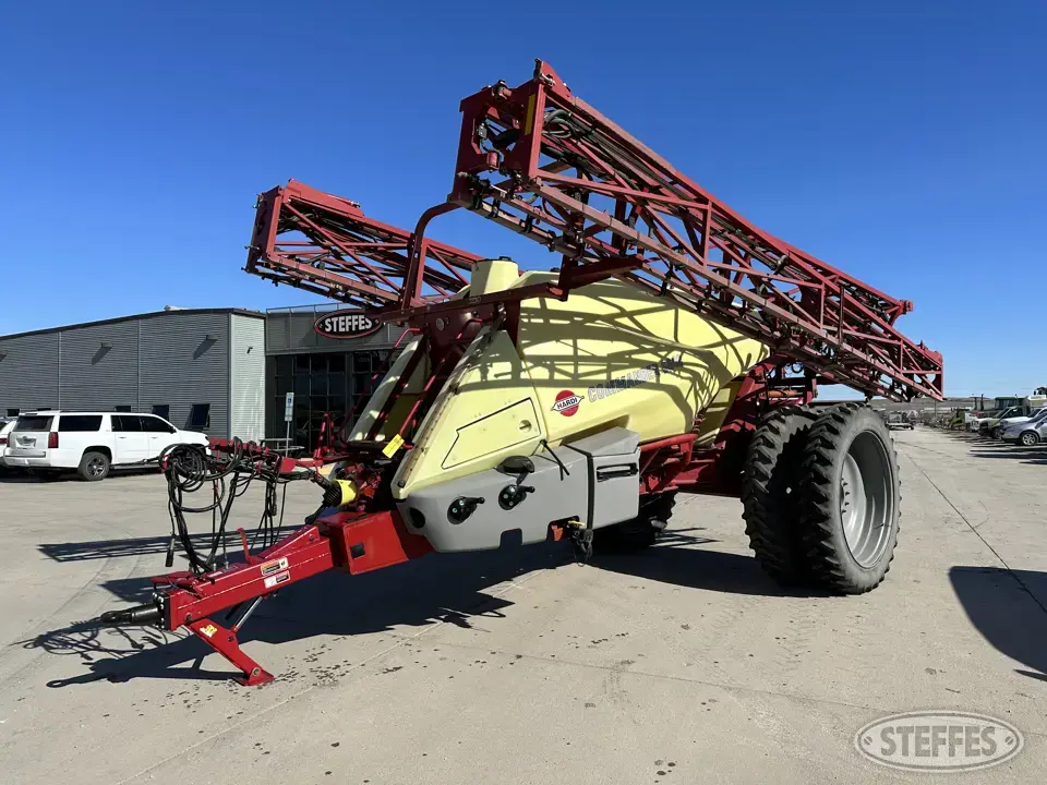 2010 Hardi Commander 6600 Pull-Type Sprayer
