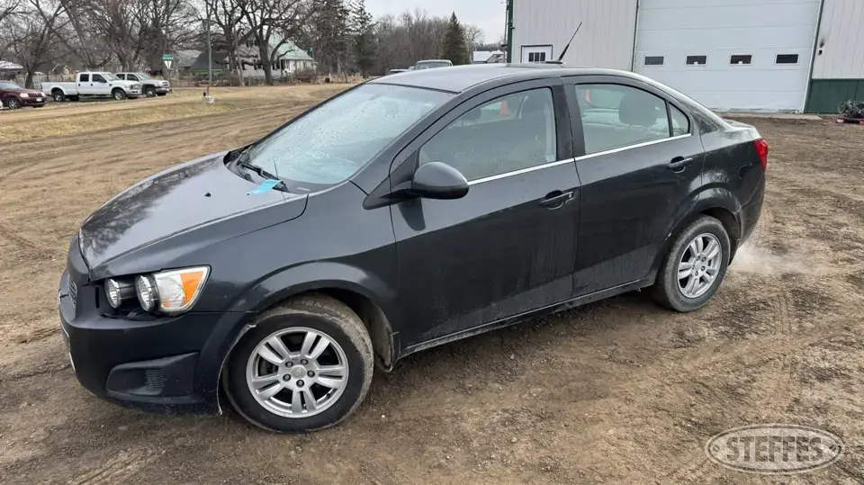 2014 Chevrolet Sonic LT Car