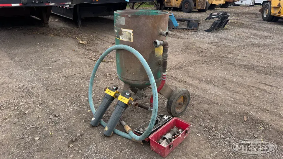 Clemco 2452 Construction Support Item