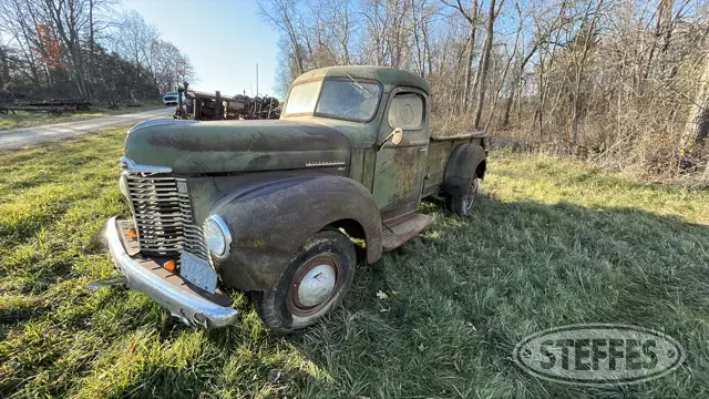 1949 International KB 3