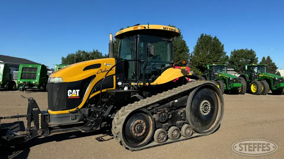 2006 Challenger MT765B Track Tractor