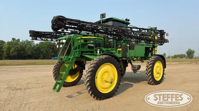 2010 John Deere 4730