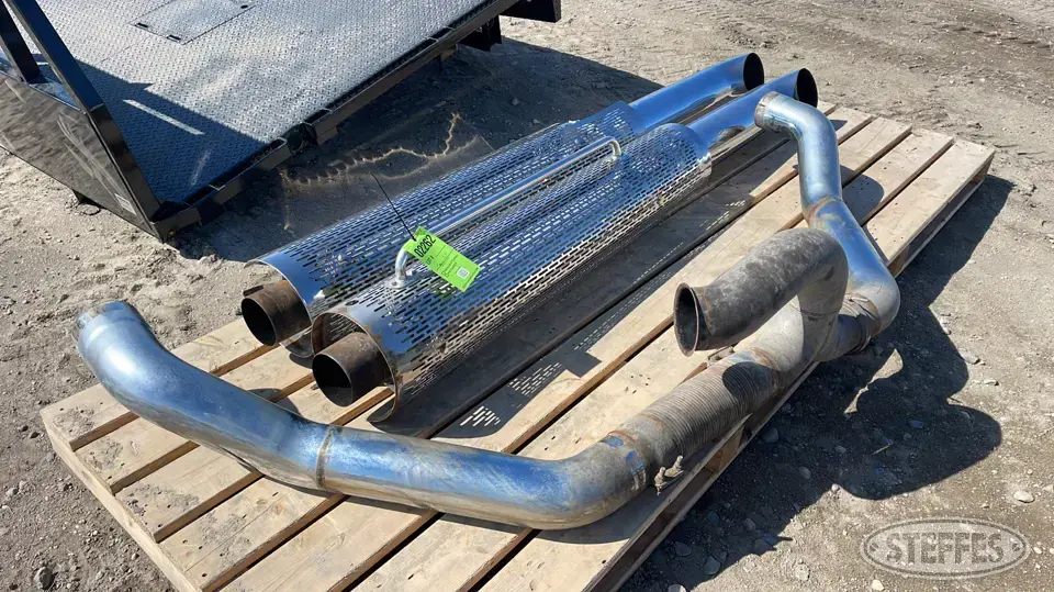 Peterbilt Truck-Trailer Part