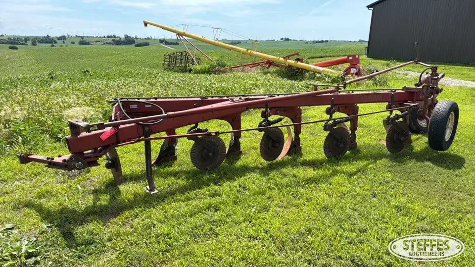 International 710 Plow