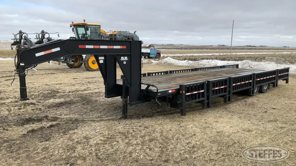 2007 Gooseneck Trailer Flatbed Trailer