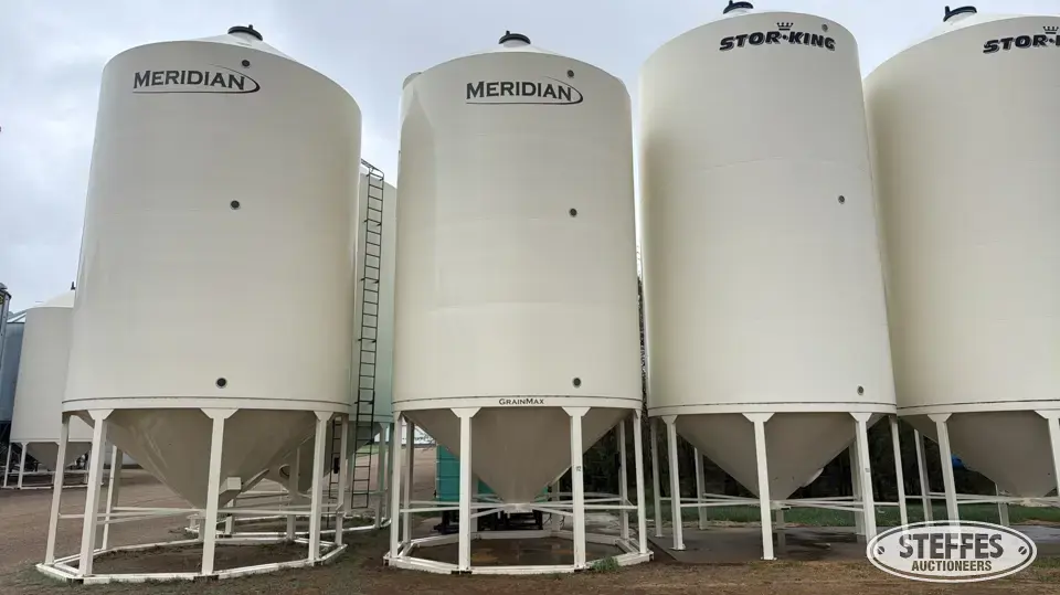 Meridian MGM4000 Hopper Bin