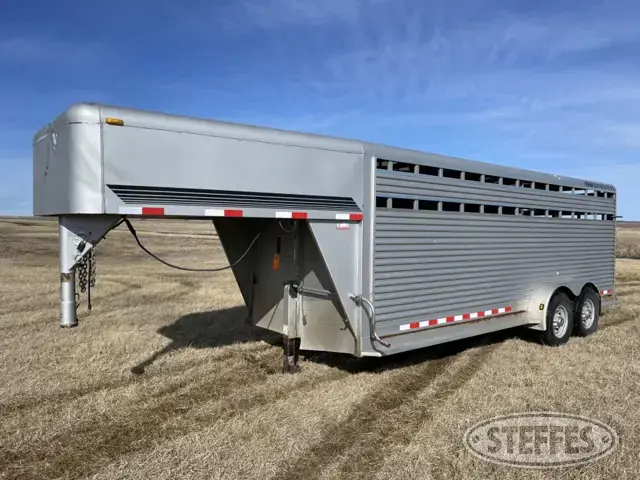 2005 Featherlite STL