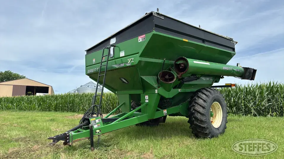Brent 780 Grain Cart