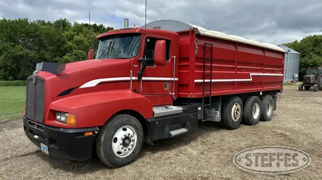 1996 Kenworth T600