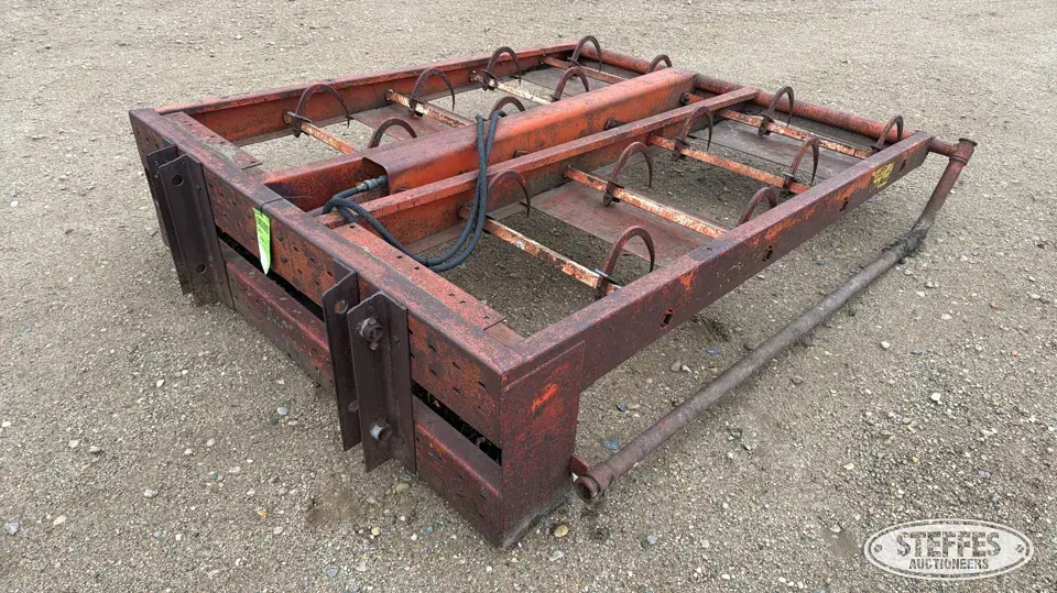 Farmhand Bale Hand square bale mover Bale Handling