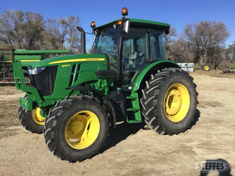 2019 John Deere 6120E MFWD Tractor