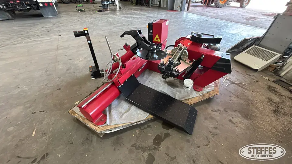 2026 Starvox AD618Q Machine Tool