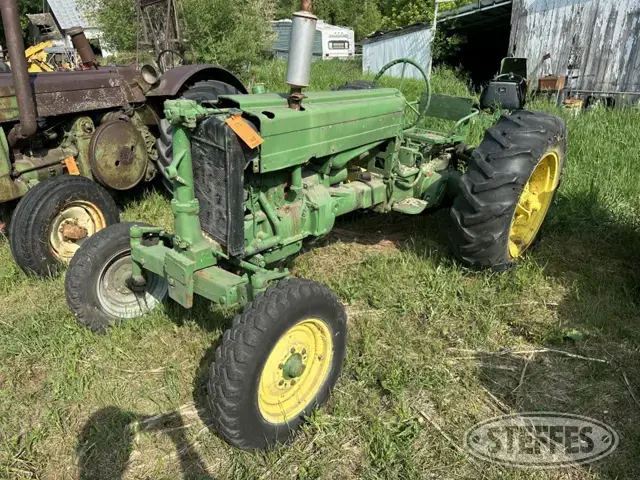 John Deere 40