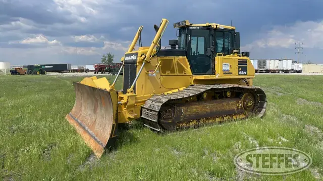 2017 Komatsu D65PX-18