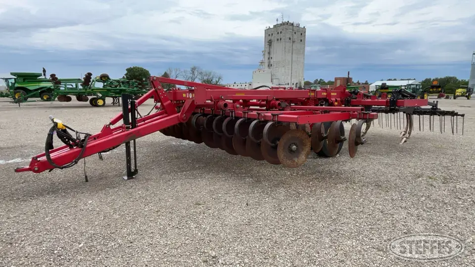 2013 Sunflower 4610 Ripper