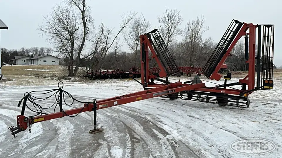 Case IH Rolling Packer