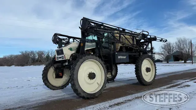 Willmar 8100