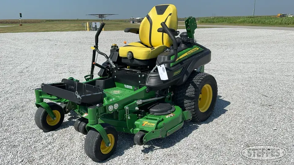 2021 John Deere Z950M Zero Turn Mower