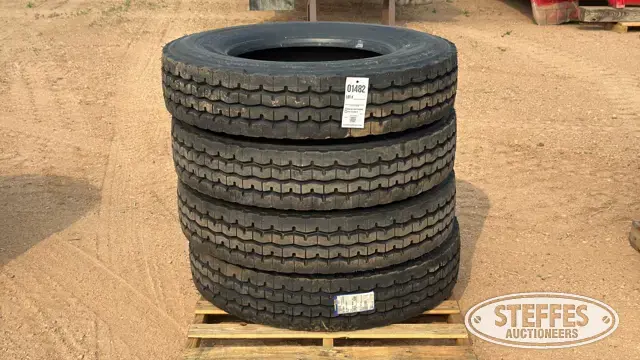 (4) 11R24.5 tires