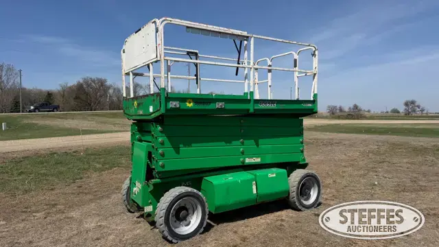 2015 JLG 4069LE