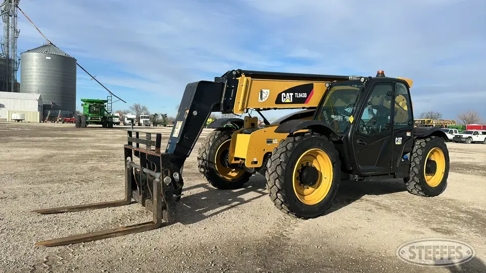 2019 CAT TL943D Telescopic Forklift