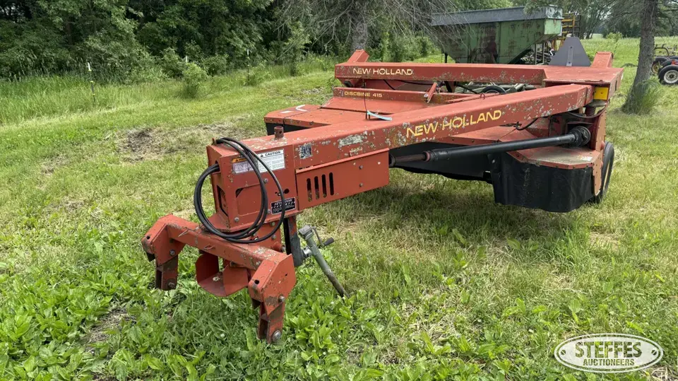 New Holland 415 Mower Conditioner