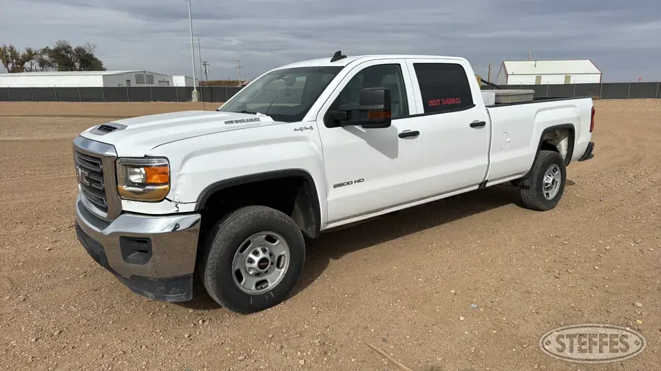 2018 GMC Sierra 2500HD 3 Quarter Ton Pickup