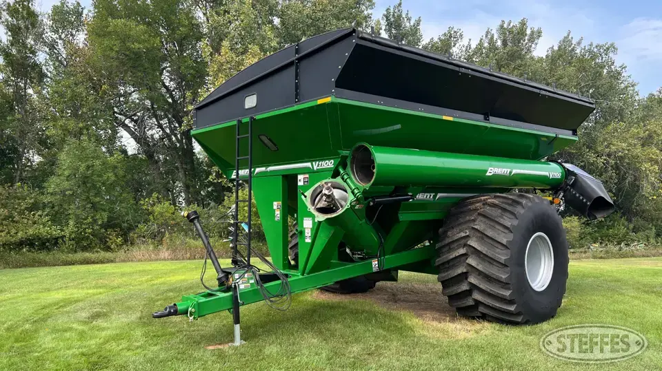 2017 Brent V1100 Grain Cart